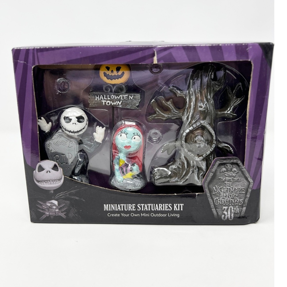 Disney Nightmare Before Christmas 30th Anniversary Miniature Statuaries Kit NEW